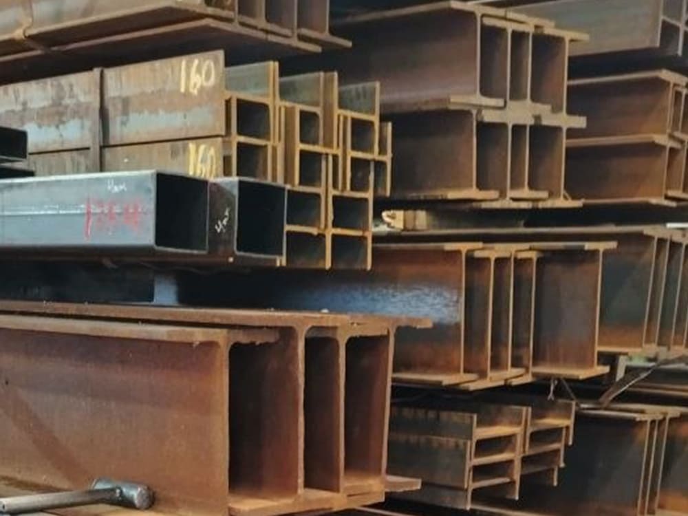 Perfiles laminados en caliente importados